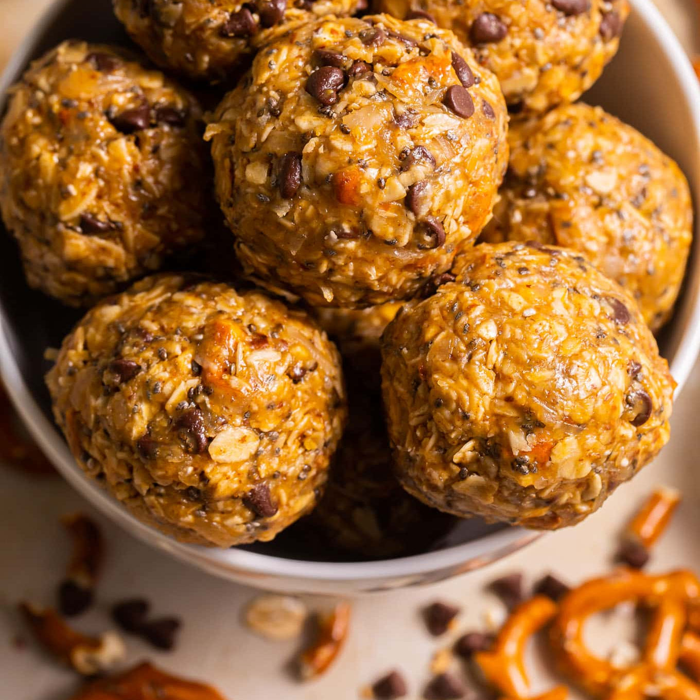 Chocolate Chip Pretzel Treats